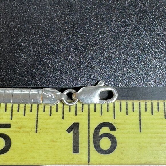 VTG Solid Sterling Silver 925 Italy Omega Chain Necklace Size 16.25'' Length - Picture 4 of 7